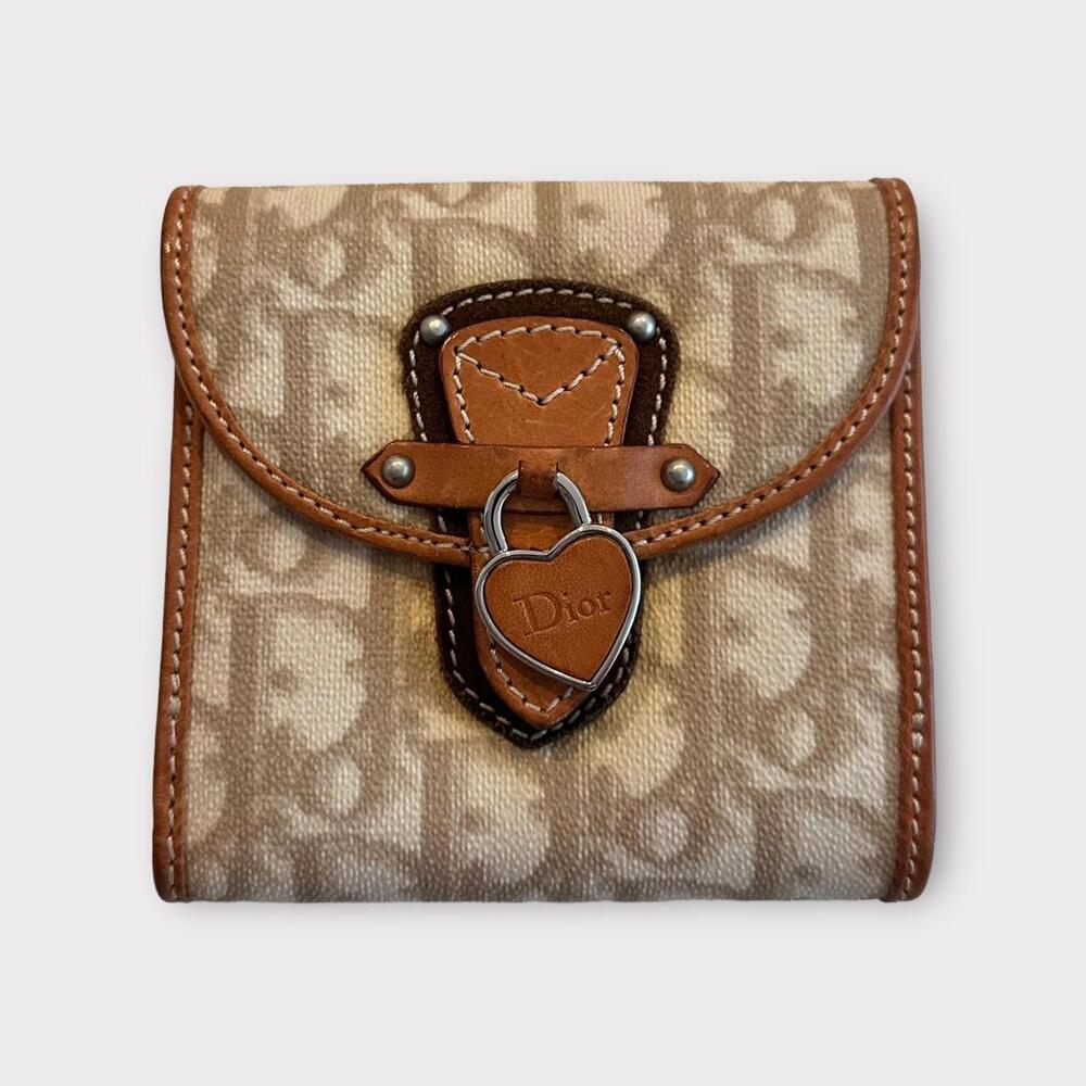Christian Dior 2000s Heart Wallet